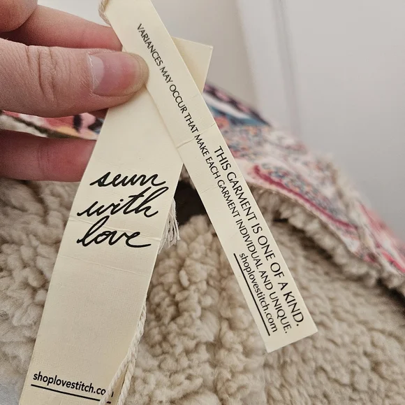 NWT Floral Hooded Jacket with Sherpa Lining - Picture 7 of 12